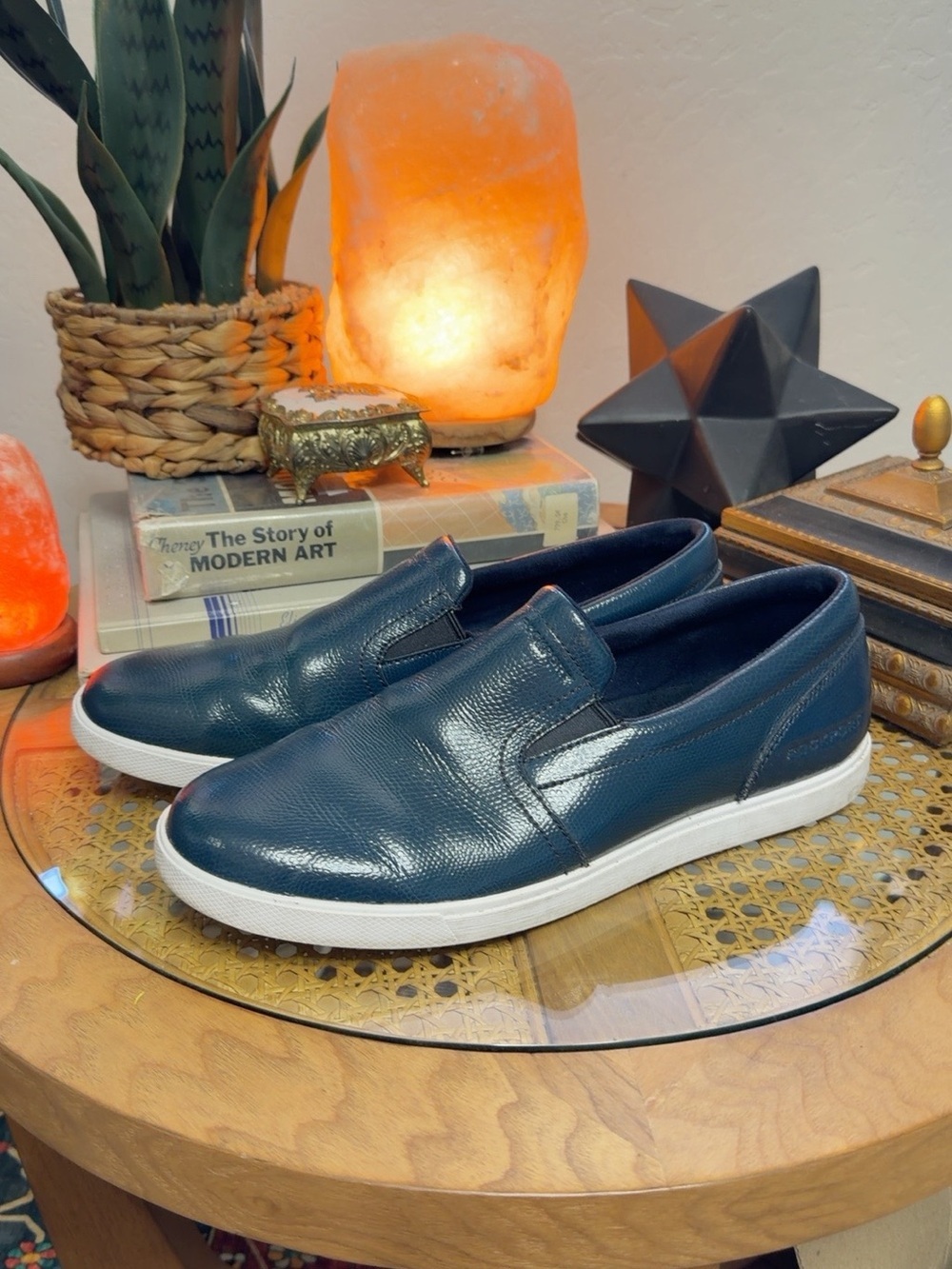 Rockport Men’s 10.5 Navy Blue Leather Slip-On Casual Sneakers